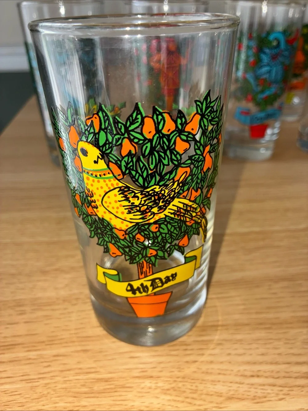 Indiana Glass Colorful Bird and Holiday Wreath Juice Glasses - Multicolor